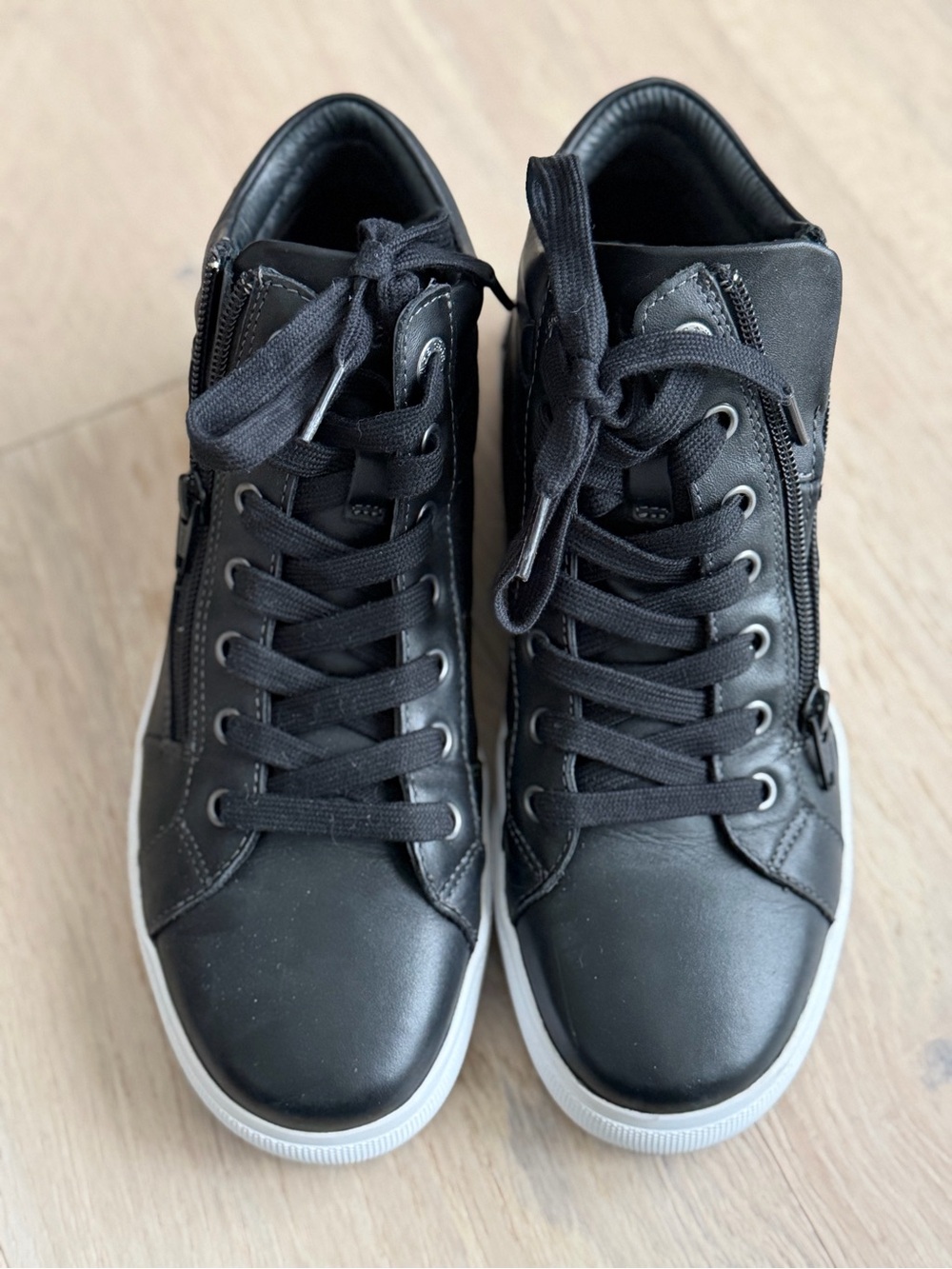 Taos Black High-Top Casual Sneakers with White Sole and zip on and off - Picture 2 of 5